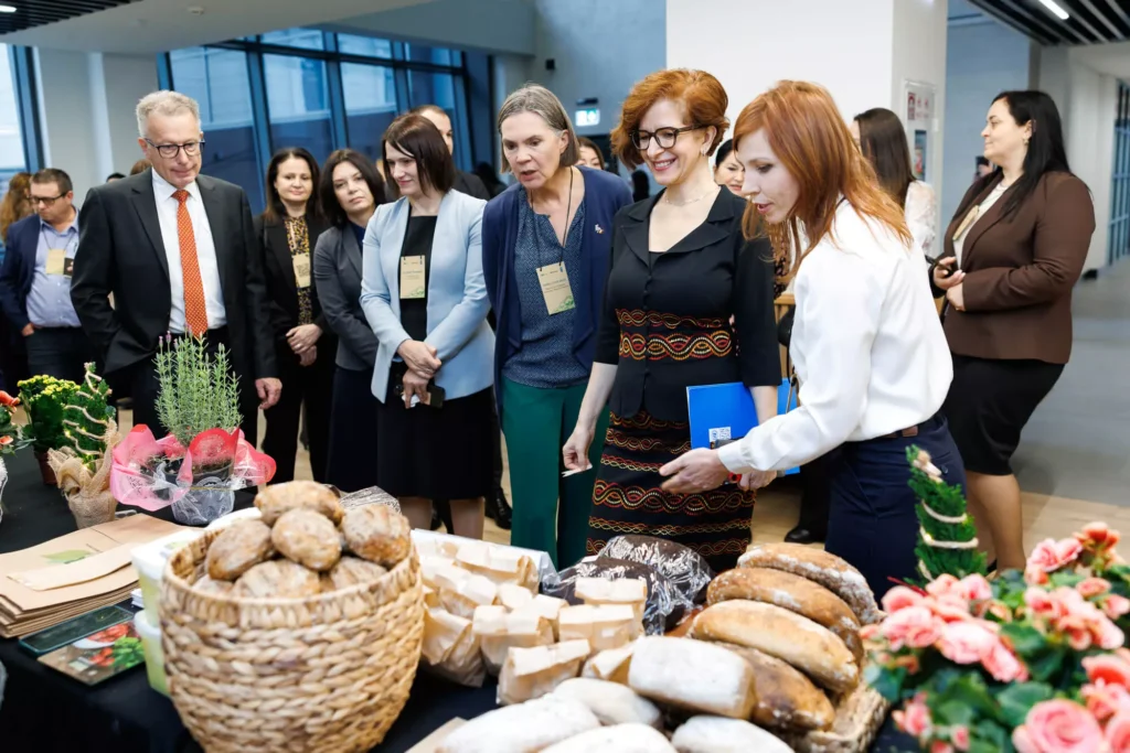 Lansarea oficială a Platformei „Femei pentru Agricultură Rezilientă – FAR 3